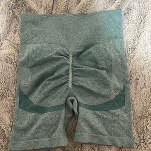 amazon scrunch shorts gym